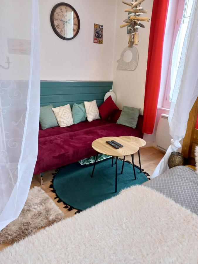 Studio Du Voyage Gare D Auray Brech Exteriör bild
